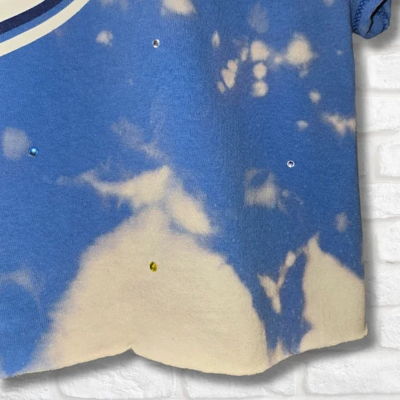 Los Angeles Chargers Short Sleeve Crop Top - Picture 6 of 6